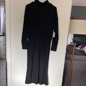Old navy small petite midi mock neck black dress, nwt